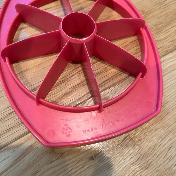 LAST CALL BEFORE DONATING!! Tupperware kitchen gadgets - Picture 6 of 12